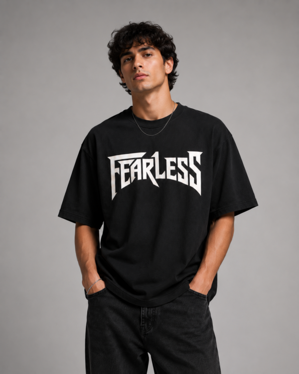 Fearless – Oversized Graphic T-Shirt