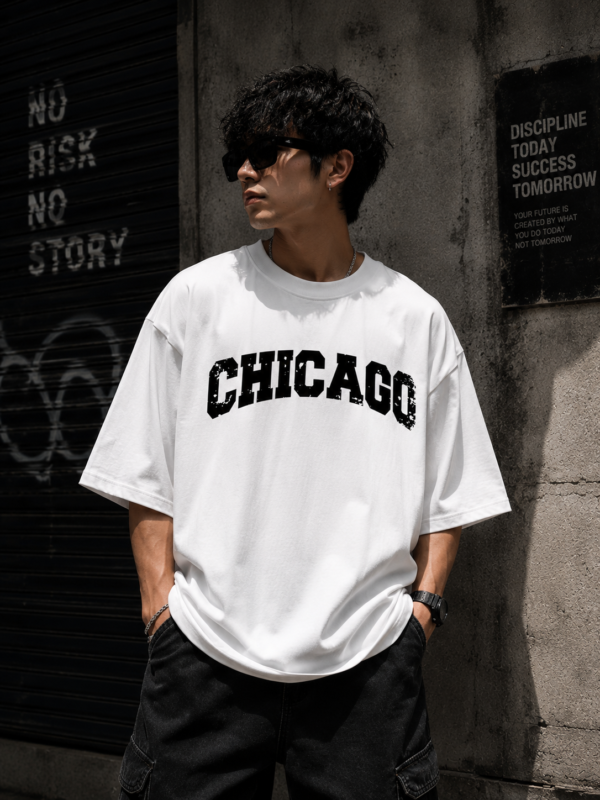Chicago Oversized Graphic T-Shirt